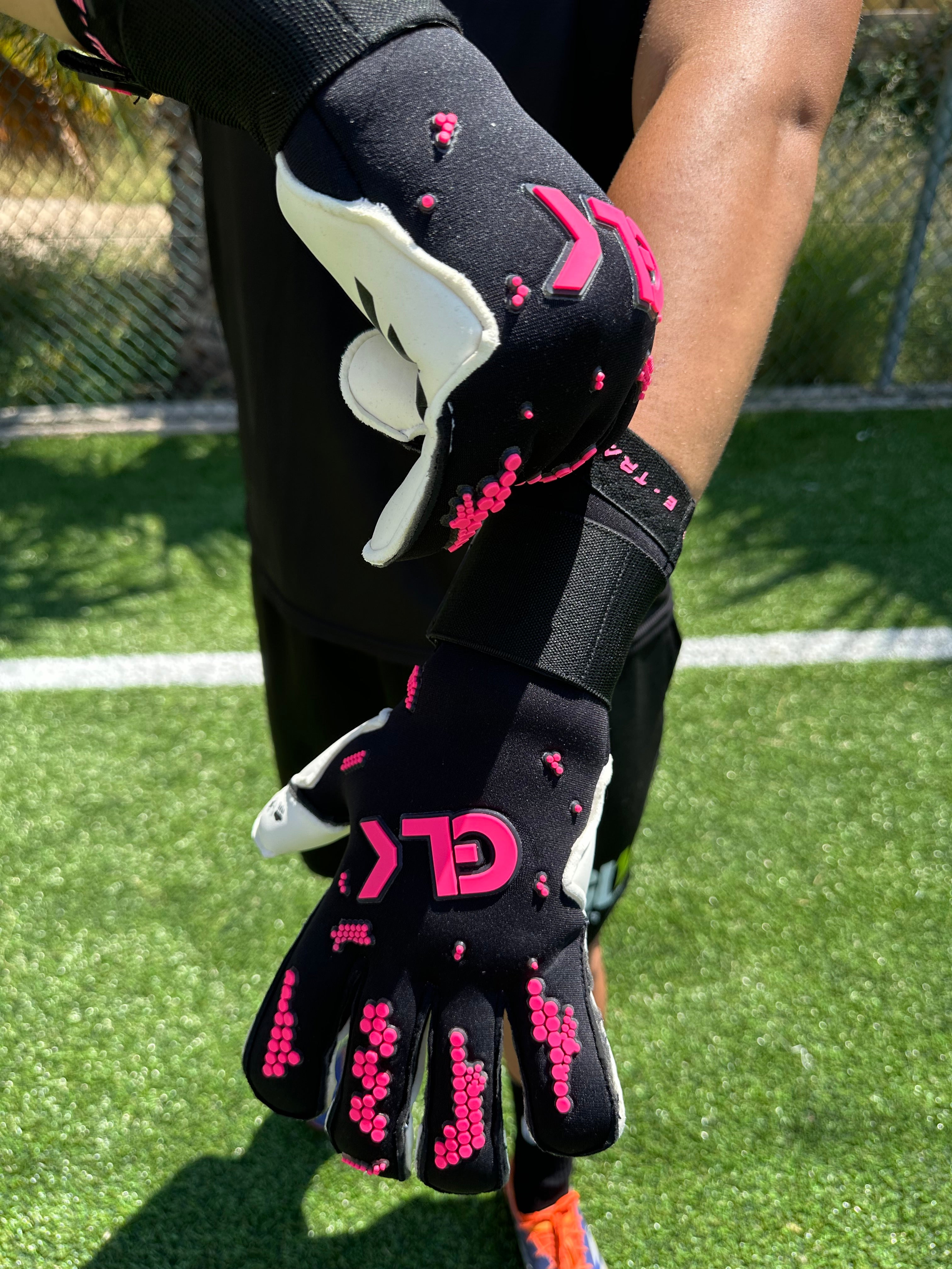 E-Trace Pink